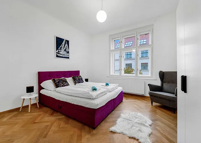 Spacious & Modern By Wenceslas Square Prag